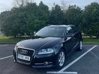 Usado Audi A3 Sportback Ambiente 105 CV (77 kW) 2012 Negro Utilitario