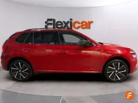 Usado Skoda Kamiq Selection 150 CV (110 kW) 2024 Rojo SUV