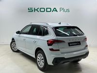 Usado Skoda Kamiq Selection 115 CV (84 kW) 2025 Blanco SUV