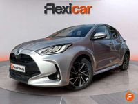 Usado Toyota Yaris Hybrid Active 116 CV (85 kW) 2022 Blanco Utilitario