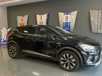 Usado Renault Captur Engineered 145 CV (106 kW) 2024 Negro SUV