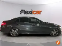 Usado Mercedes C200 163 CV (119 kW) 2023 Gris / plata Familiar