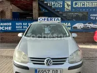 Usado VW Golf IV Highline 140 CV (102 kW) 2006 Gris / plata Berlina