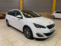 Usado Peugeot 308 SW Allure 130 CV (95 kW) 2014 Blanco Familiar