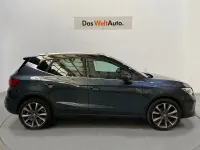 Usado Seat Arona FR 115 CV (84 kW) 2025 Gris / plata SUV