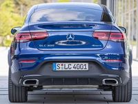 Używany Mercedes GLC300 245 KM (180 kW) 2021 Czarny Coupe