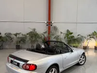 Usado Mazda MX5 Active 110 CV (80 kW) 2004 Gris / plata Descapotable