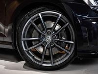 Usado VW Golf VII R 300 CV (220 kW) 2015 Negro Utilitario