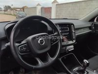 Usado Volvo XC40 Momentum 129 CV (94 kW) 2021 Negro SUV