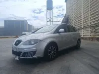 Usado Seat Altea XL 90 CV (66 kW) 2010 Gris / plata Monovolumen