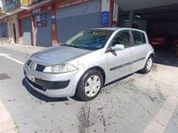 Usado Renault Mégane II Authentique 100 CV (73 kW) 2005 Gris / plata Berlina