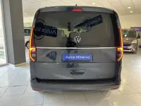 Usado VW Caddy 122 CV (89 kW) 2021 Azul Monovolumen