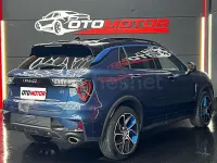 Usado Lynk & Co 01 261 CV (191 kW) 2023 Azul SUV