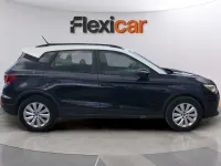 Usado Seat Arona Style 110 CV (80 kW) 2022 Azul SUV