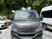Usado Iveco Daily 179 CV (131 kW) 2021 Gris Van