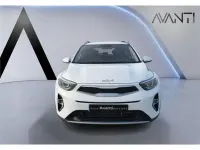Usado Kia Stonic 100 CV (73 kW) 2024 Blanco SUV
