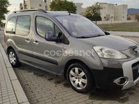 Usado Peugeot Partner Tepee Active 92 CV (67 kW) 2012 Beige Monovolumen