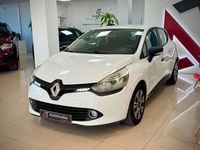 Usado Renault Clio IV Collection 75 CV (55 kW) 2015 Blanco Utilitario