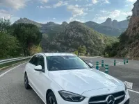 Usado Mercedes C300e 313 CV (230 kW) 2023 Blanco Familiar