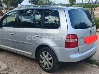 Usado VW Touran Edition 105 CV (77 kW) 2005 Gris / plata Monovolumen