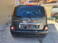 Usado Citroën C3 Picasso Seduction 92 CV (67 kW) 2012 Negro Monovolumen