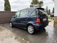 Usado Mercedes A140 Avantgarde 82 CV (60 kW) 2001 Azul Monovolumen