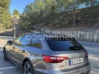 Usado Audi A4 Advanced Plus 136 CV (100 kW) 2019 Gris / plata Familiar