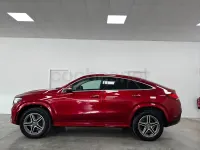 Usado Mercedes GLE300 272 CV (200 kW) 2022 Granate SUV