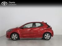 Usado Toyota Yaris Hybrid Active 116 CV (85 kW) 2025 Rojo