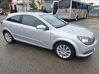 Usado Opel Astra GTC Enjoy 90 CV (66 kW) 2007 Gris Utilitario