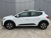 Usado Dacia Sandero Comfort 101 CV (74 kW) 2021 Blanco Berlina
