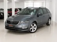 Usado Skoda Octavia Style 150 CV (110 kW) 2018 Gris / plata Familiar
