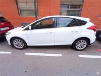 Begagnad Ford Focus Titanium 125 HK (91 kW) 2015 Vit Sedan