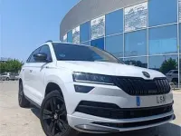 Usado Skoda Karoq SportLine 150 CV (110 kW) 2021 Blanco SUV