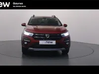 Usado Dacia Sandero Comfort 91 CV (66 kW) 2022 Rojo Berlina