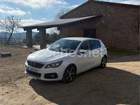 Usado Peugeot 308 Allure 130 CV (95 kW) 2018 Blanco Berlina