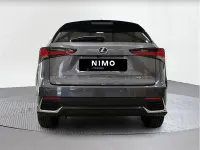 Usado Lexus NX300h Business Edition 197 CV (144 kW) 2017 Gris / plata SUV