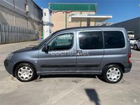 Usado Peugeot Partner Tepee Outdoor 90 CV (66 kW) 2009 Gris / plata Monovolumen