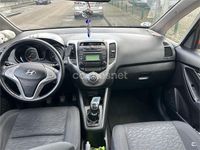 Usado Hyundai ix20 115 CV (84 kW) 2013 Rojo Utilitario