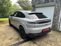 Usado Porsche Cayenne 462 CV (339 kW) 2024 Gris / plata SUV