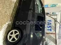 Usado Seat Leon Reference 140 CV (102 kW) 2006 Negro Utilitario