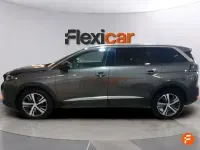 Usado Peugeot 5008 Allure 130 CV (95 kW) 2024 Gris / plata SUV