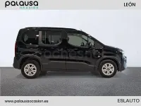 Usado Peugeot Rifter Allure 100 CV (73 kW) 2024 Negro Monovolumen