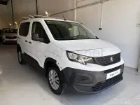 Usado Peugeot Rifter Active 75 CV (55 kW) 2018 Blanco Monovolumen