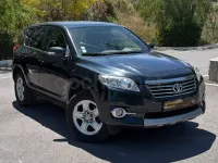 Usado Toyota RAV4 Executive 150 CV (110 kW) 2010 Azul SUV