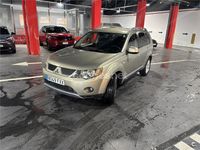 Usado Mitsubishi Outlander Intense+ 140 CV (102 kW) 2007 Beige SUV