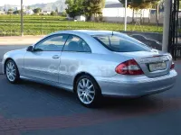 Usado Mercedes CLK320 Avantgarde 224 CV (164 kW) 2005 Gris / plata Coupe