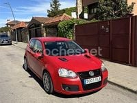 Usado VW Golf V Sportline 140 CV (102 kW) 2007 Rojo Berlina