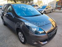 Usado Renault Scénic III 110 CV (80 kW) 2010 Marrón Monovolumen