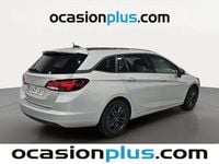 Usado Opel Astra Business 145 CV (106 kW) 2022 Gris plata Monovolumen